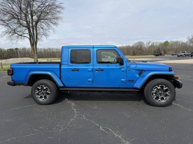 2026 Jeep Gladiator Sahara