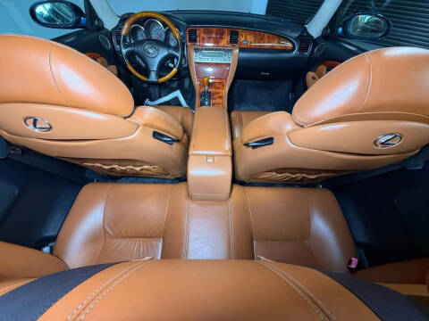 2004 Lexus SC 430