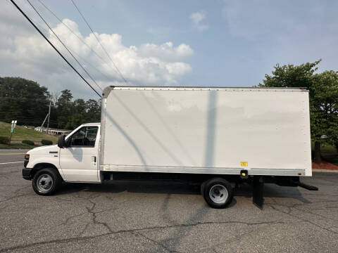 2014 Ford E-Series E-350 SD
