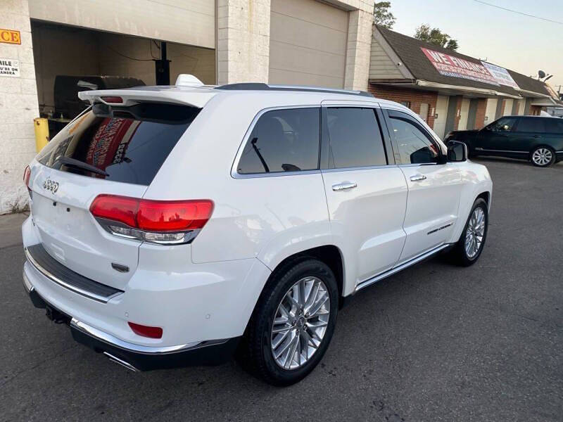2017 Jeep Grand Cherokee Summit