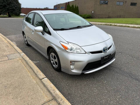 2013 Toyota Prius Three