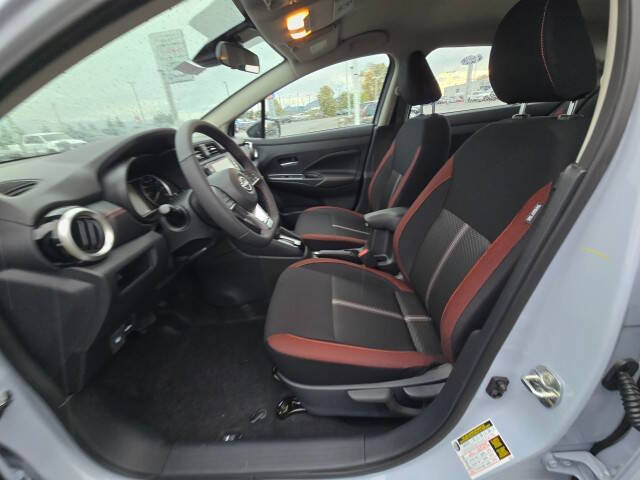 2025 Nissan Versa SR