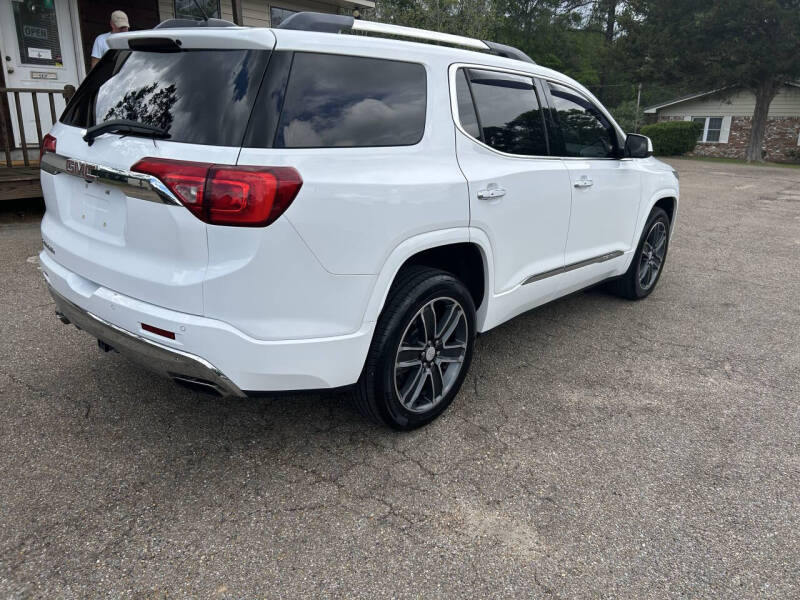 2019 GMC Acadia Denali