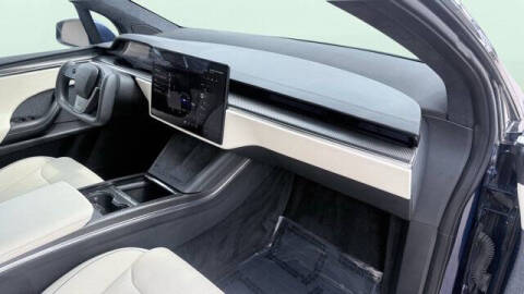 2022 Tesla Model X Plaid