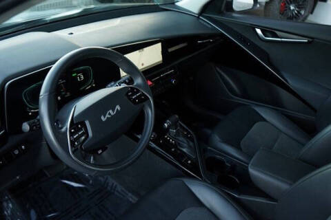 2023 Kia Niro EX