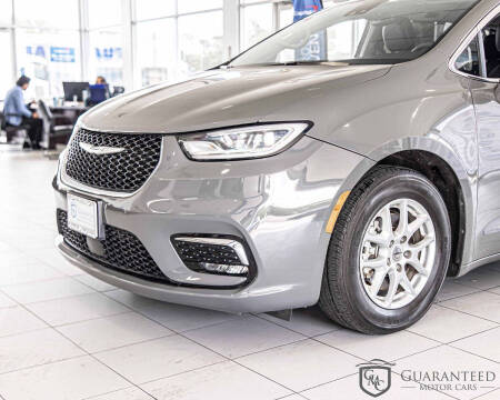 2022 Chrysler Pacifica Touring L