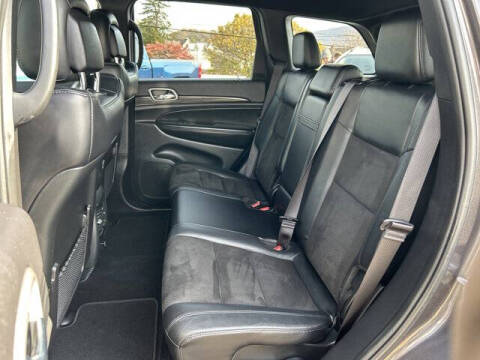 2019 Jeep Grand Cherokee Laredo E