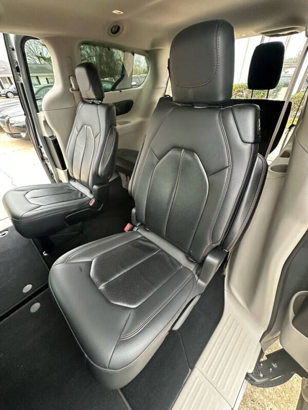 2018 Chrysler Pacifica Touring L Plus