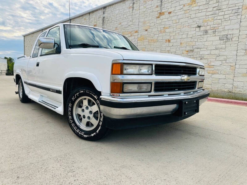1994 Chevrolet GMT400's photo