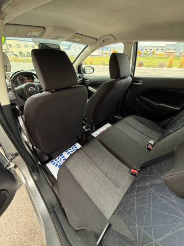 2011 Mazda MAZDA2 Sport