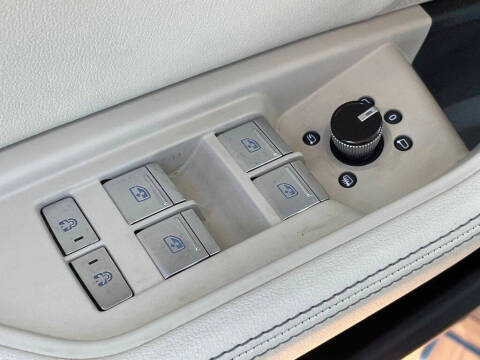 2019 Audi e-tron quattro Premium Plus