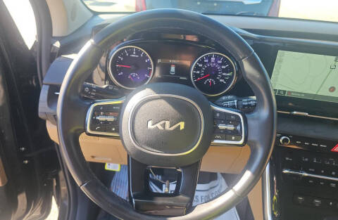 2023 Kia Carnival EX