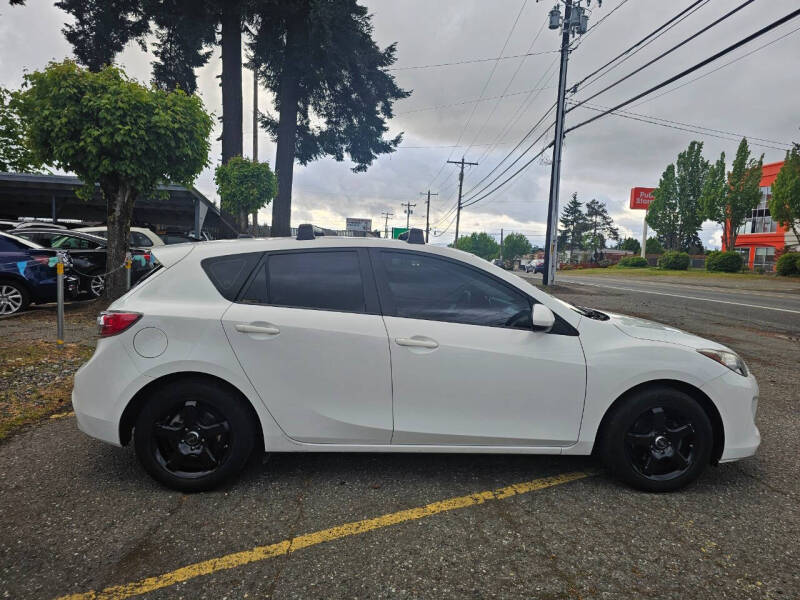 2012 Mazda MAZDA3 i Grand Touring