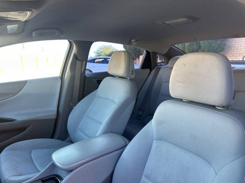 2017 Chevrolet Malibu LS