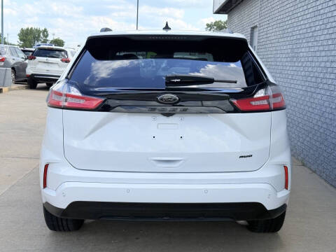 2024 Ford Edge SE