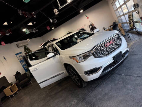 2018 GMC Acadia Denali