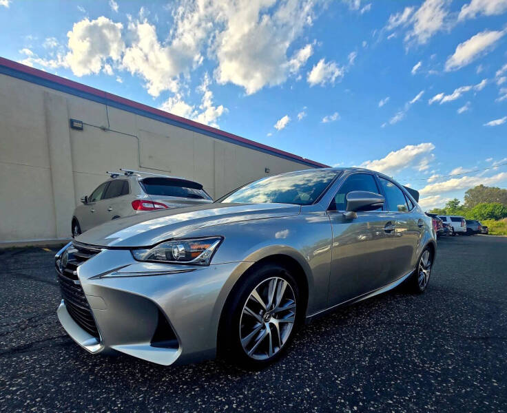 2019 Lexus IS 300