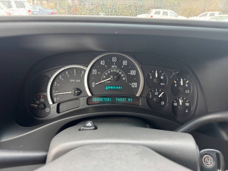 2003 Cadillac Escalade