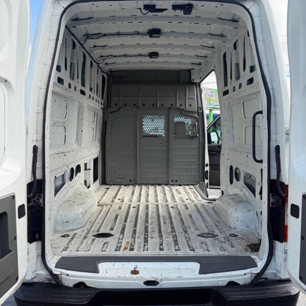 2016 Nissan NV