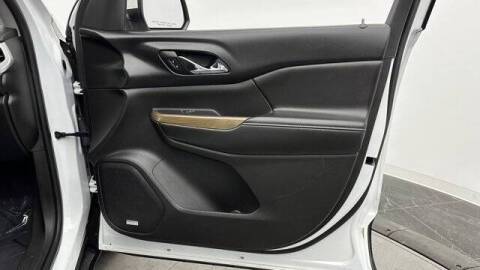 2017 GMC Acadia SLE-2