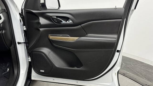 2017 GMC Acadia SLE-2