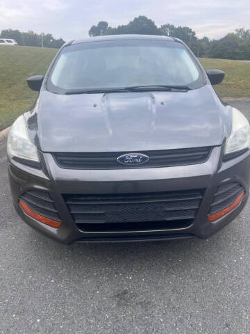 2016 Ford Escape S