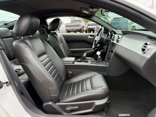 2007 Ford Mustang GT Deluxe