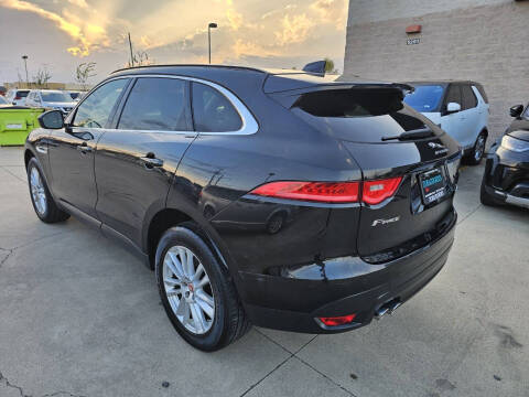 2017 Jaguar F-PACE 20d Prestige