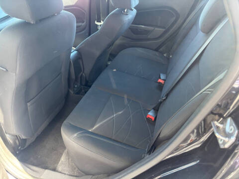 2015 Ford Fiesta SE