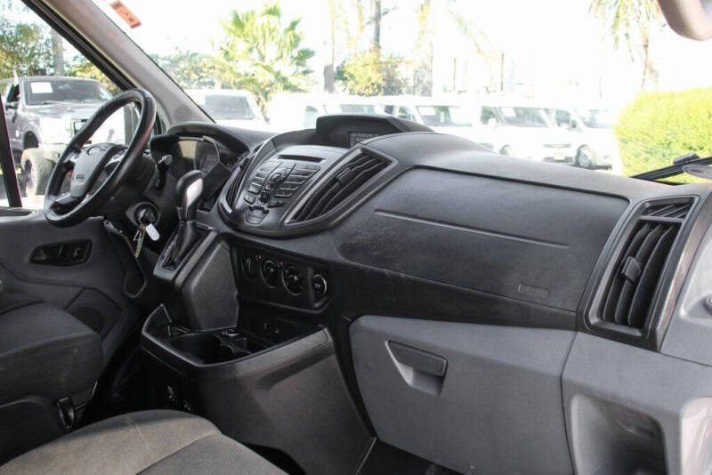 2015 Ford Transit 150