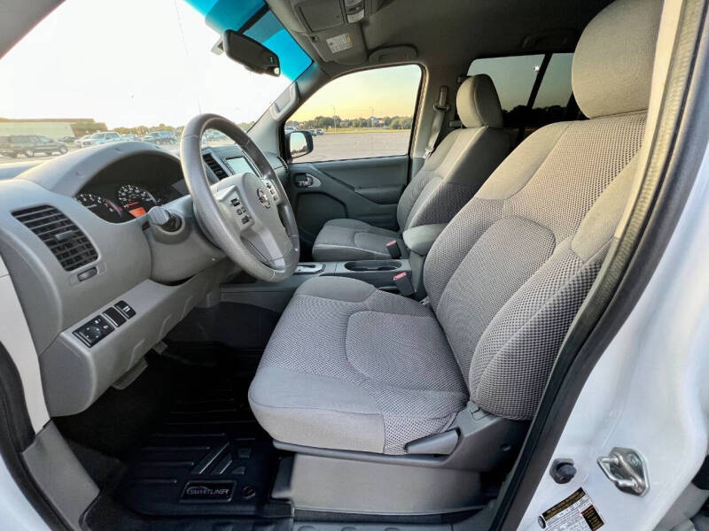 2020 Nissan Frontier SV