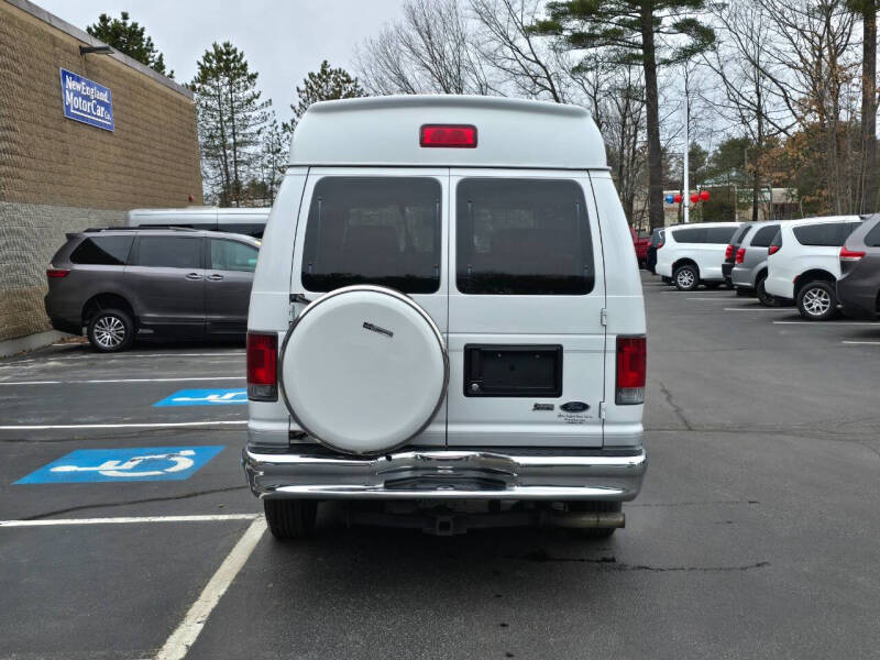 2011 Ford E-Series E-150