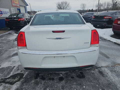 2016 Chrysler 300 Limited