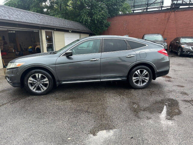 2013 Honda Crosstour for sale at Kelly Auto Group in Cleveland, OH