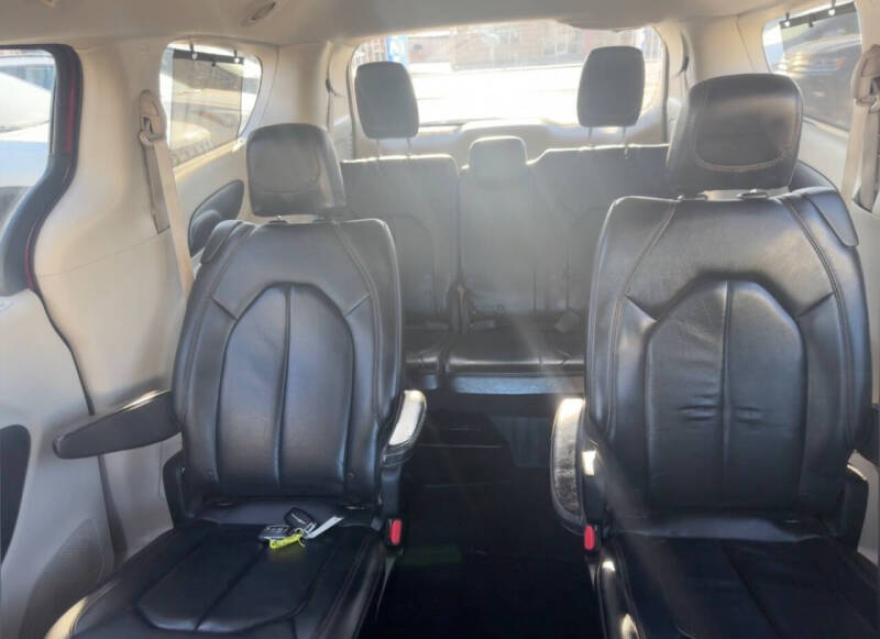 2018 Chrysler Pacifica Touring L