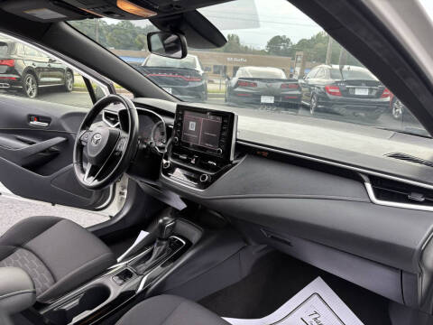 2020 Toyota Corolla Hatchback SE