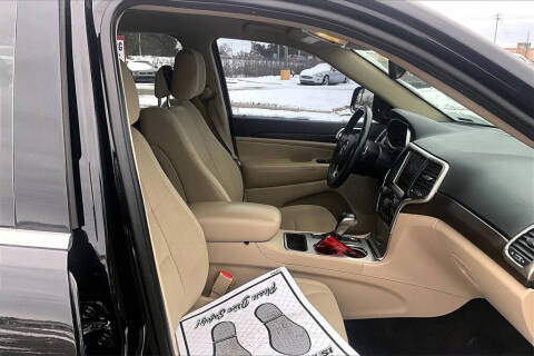 2017 Jeep Grand Cherokee Laredo