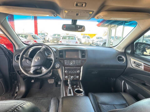 2014 Nissan Pathfinder S