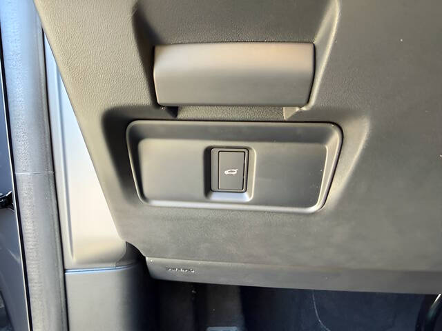 2025 Land Rover Discovery Sport P250 Dynamic SE