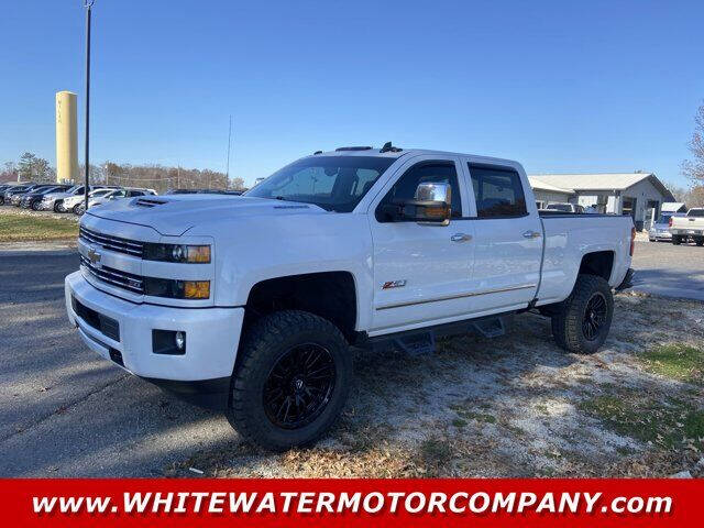 2018 Chevrolet Silverado 2500HD for sale at WHITEWATER MOTOR CO in Milan IN