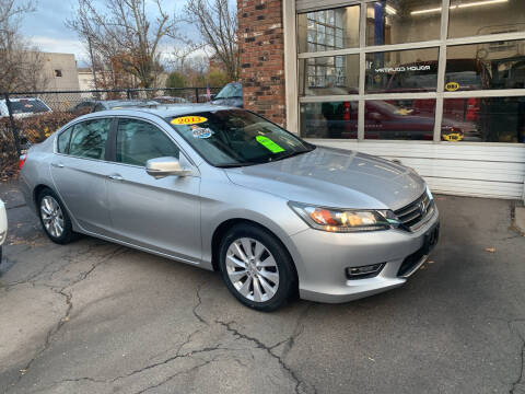 2013 Honda Accord for sale at CAR CORNER RETAIL SALES in Manchester CT