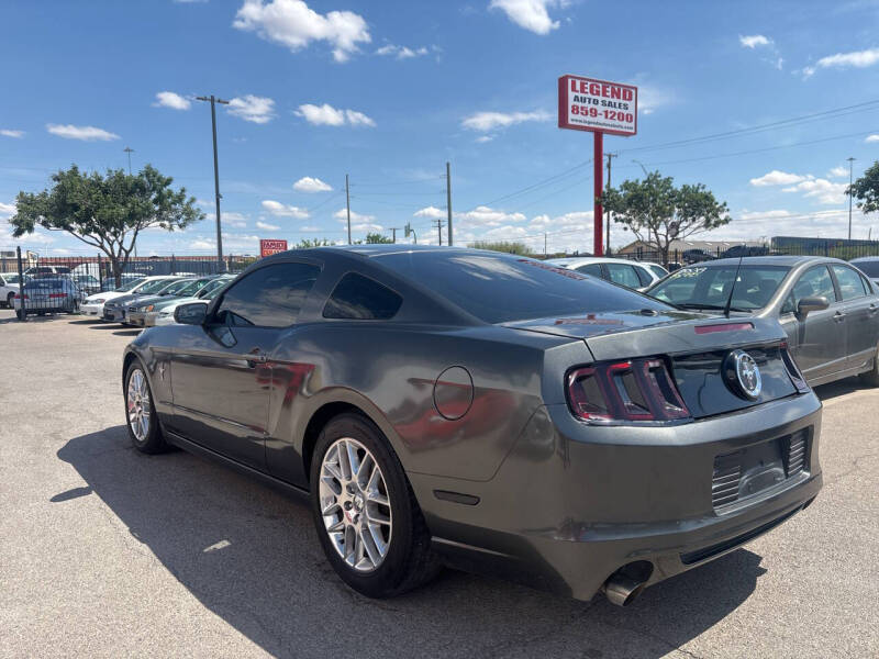2014 Ford Mustang V6