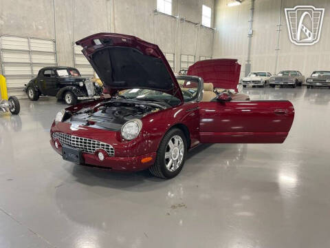 2004 Ford Thunderbird Deluxe