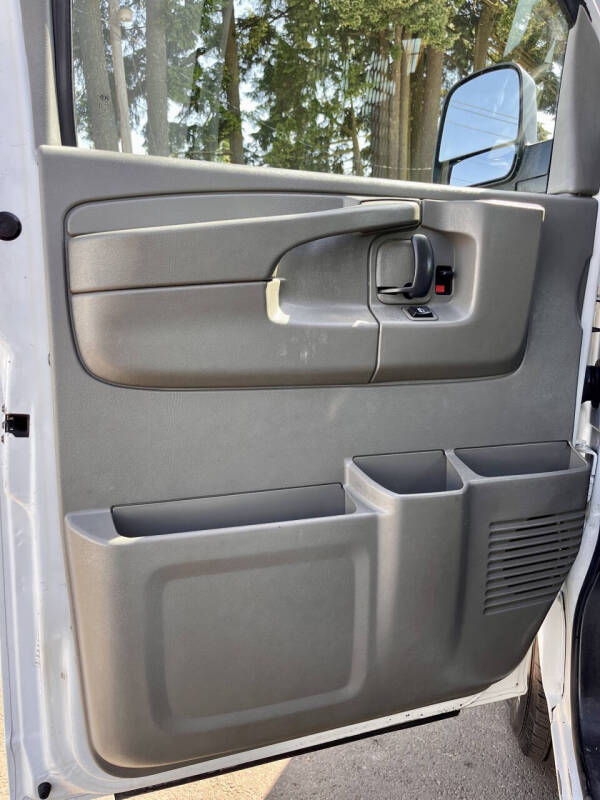 2014 Chevrolet Express 2500
