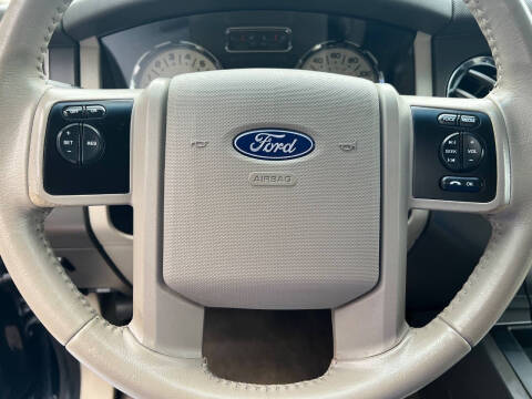 2011 Ford Expedition EL XLT