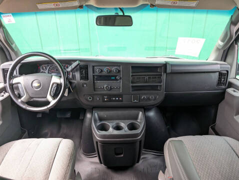 2017 Chevrolet Express 3500