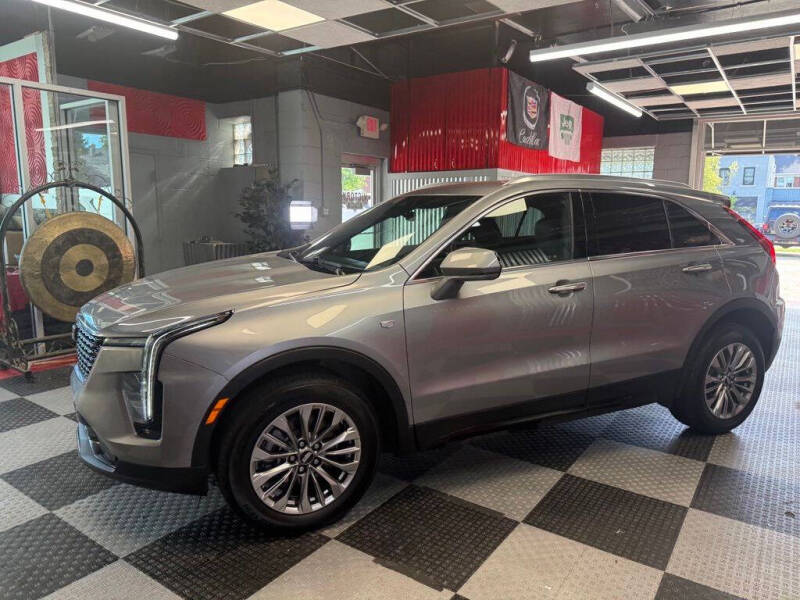 2024 Cadillac XT4 Premium Luxury