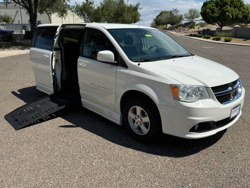 2012 Dodge Grand Caravan Crew
