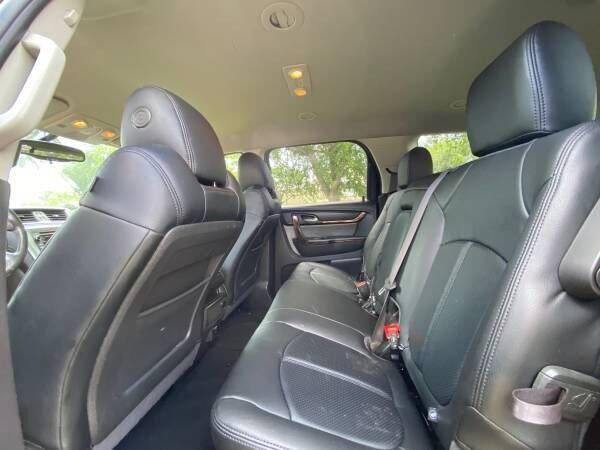 2015 GMC Acadia SLE-1