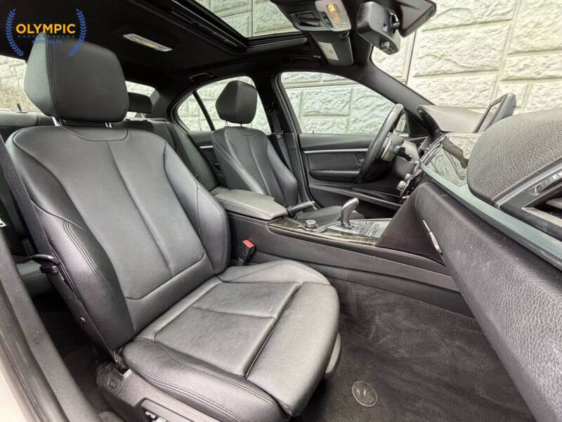 2017 BMW 3 Series 330i